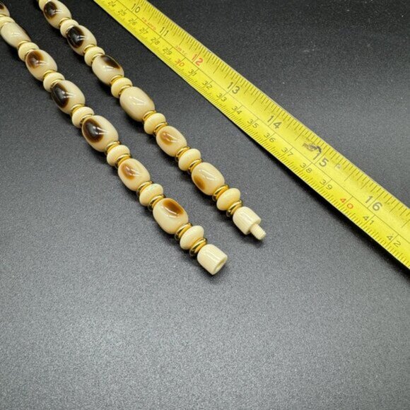 Vintage Chunky Necklace Faux Horn Plastic Beads Cream and Brown 30 inches - Picture 9 of 9
